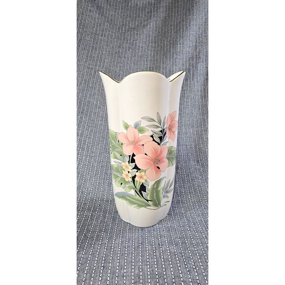 Vintage Fine China Japan Porcelain Vase - Picture 1 of 7